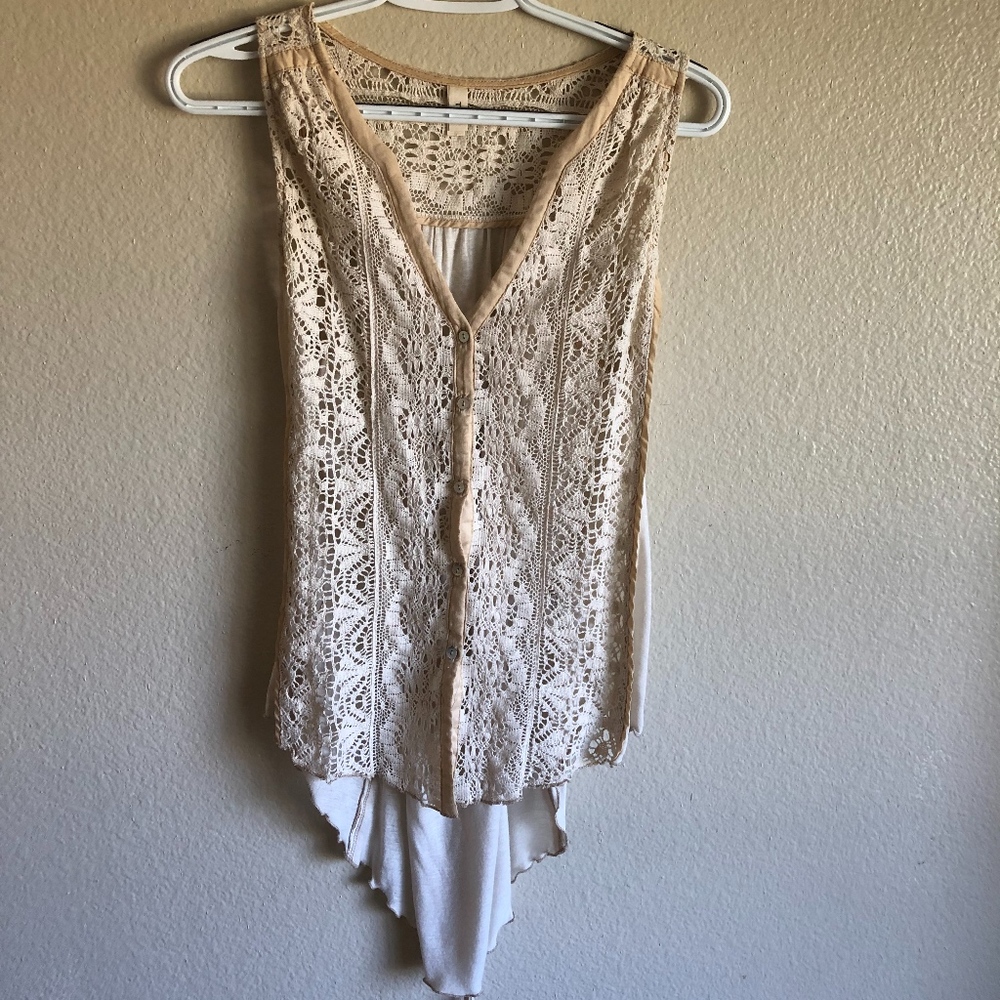 Lace overlay tunic tank top